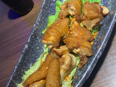 猪蹄-我爱鲈鱼地摊烤鱼(上河城店)