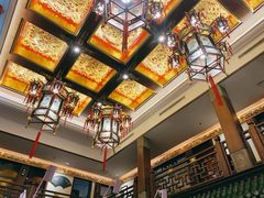 -梅龙镇酒家(南京西路总店)