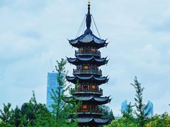-龙华寺