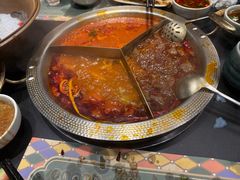 -廖掌柜·重庆鲜货火锅(上海首店)