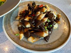 炒小黑鸡枞-半山腰·云南菜(侨福芳草地店)