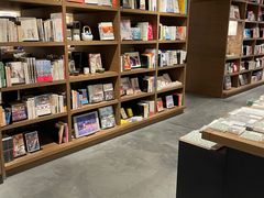 -茑屋书店(天目里店)
