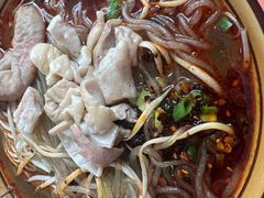 -董记冒节子肥肠粉