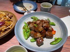 黑松露爆雪花牛肉粒-汤潮荟·粤菜小馆(茂业天地店)