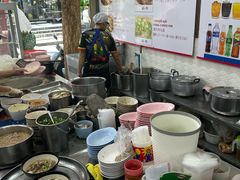 -榮泰米粉湯(Left Shop)