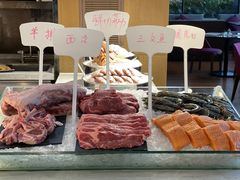 -飨食汇全日制餐厅·昆山皇冠假日酒店(九方店)