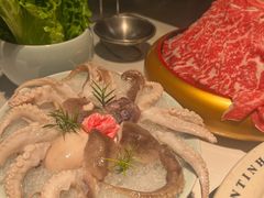 雪花和牛-领鲜天下·焗海鲜·花胶鸡(天目里店)