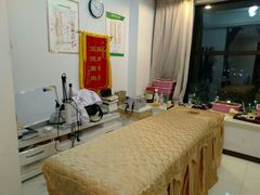 -张钰强中医正骨推拿连锁(华发商都店)