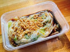 猪肉海鲜蛋肠粉-小吴肠粉