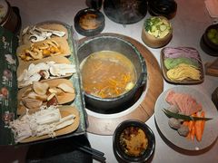 -芸山季·云南山珍菌火锅(人民广场来福士店)