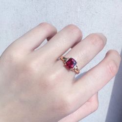 -威德钻石-克拉钻大本营(南京东路店)