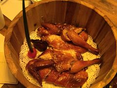 胡桃里烤鸡-繁花里音乐餐厅(新天地店)
