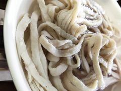 -章记正宗南岗鱼蛋火锅