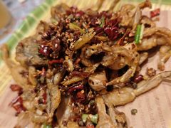 -肥肥虾庄·金牌油焖大虾(杨园滨江时代walk店)