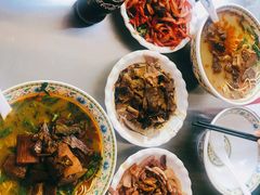 -金杨拉面王小吃面馆·牛三宝面·红烧牛肉粉