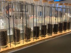 面包甜点陈列柜-喜茶(上海兴业太古汇店)