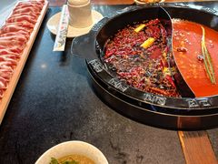 -周周有辣火锅馆(玖耀里店)
