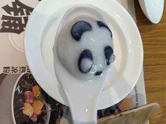 -美食小镇·观赏珍稀鸟类·长隆熊猫酒店