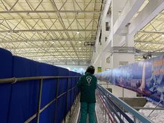 -乔波室内滑雪场