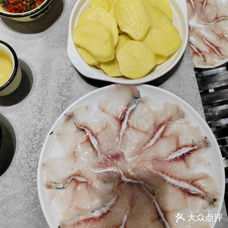 贵乌路贵医后门这家片片鱼