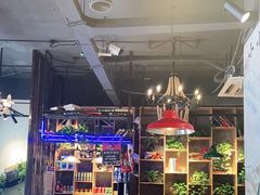 -小小河边鱼(天润城店)