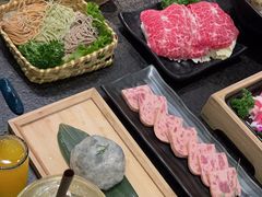 -湊湊火锅·茶憩(打浦桥日月光店)