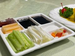 烤鸭包含小料-东四民芳餐厅(世茂工三店)