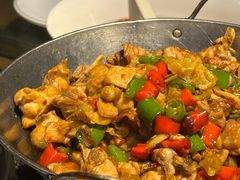 干锅辣子鸡-阿婉贵州苗家酸汤鱼(梅林店)