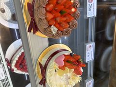 -花花卷卷·鲜食蛋糕(静安久光百货店)