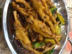 -江城燕子大排档(江汉路步行街店)