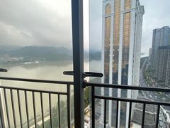 -醉江景酒店式公寓(桐庐利时广场店)