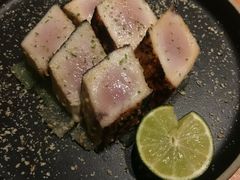 -RONIN Snack Bar