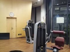 -一兆韦德健身(凤凰城店)
