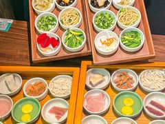 -良米山·云南野生菌过桥米线(上海首店)