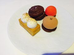 -迪拜帆船酒店海底餐厅