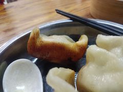 -锅贴大王南翔小笼(临沂二村店)