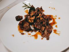 -皇城根·鲁菜济南菜·吊炉烤鸭·炒鸡鱼头(济南旗舰店)