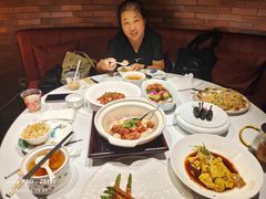 -皇冠明珠鱼翅楼(水上公园店)
