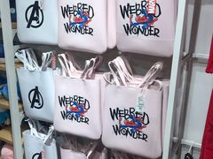 -名创优品(机场路百信广场店)