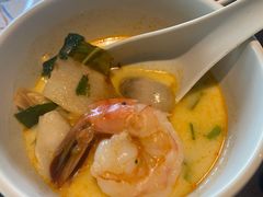 -大头虾越式风味餐厅(光明广场店)