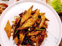 -五谷丰登农家院·地道胶东菜·海鲜烧烤(威海店)