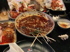 -何师烧烤Pro ·江湖川菜·小龙虾·精酿(太古里旗舰店)