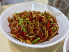 酸萝卜牛肚丝-笨罗卜浏阳菜馆(龙华鹏润达店)