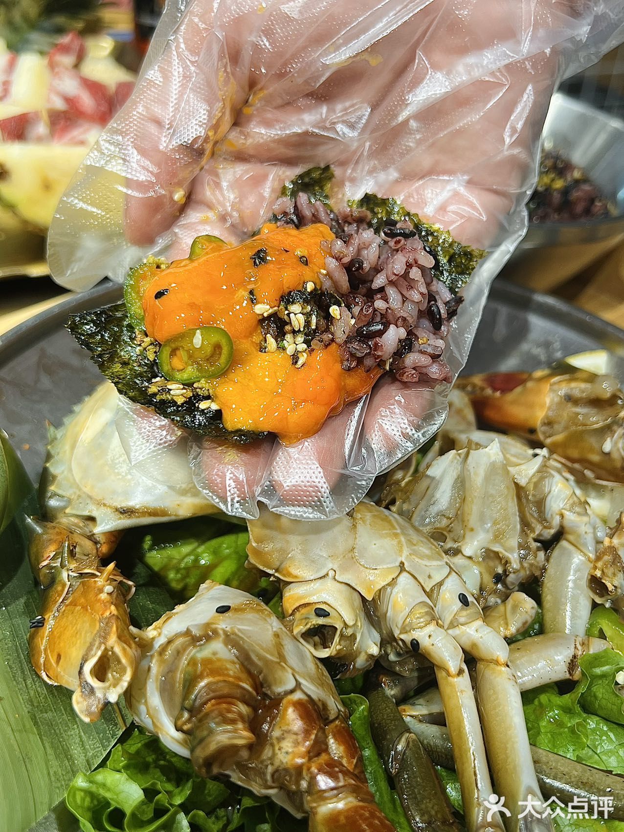 在北京，这一口酱蟹真是让人欲罢不能🦀️  