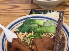 -醉牛腩·面小馆