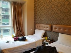 -香港华美达海景酒店