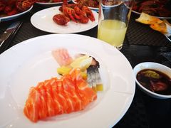-乐咖啡西餐厅(太湖皇冠假日酒店)