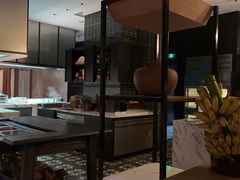 -瑰丽酒店·海吧·天际下午茶·现场DJ·天台酒吧