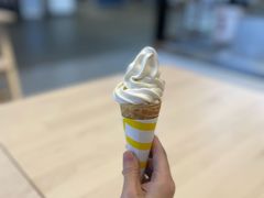 -宜家·瑞典食品屋(宝山店)