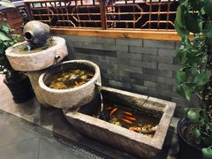 -亿诣蝎府炸酱面羊蝎子火锅(酷车小镇店)